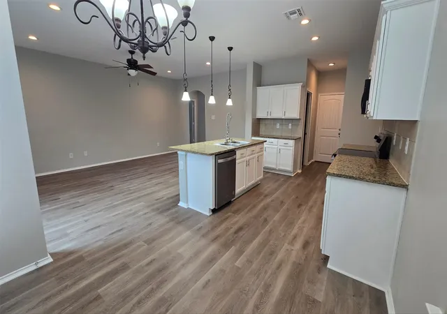 Photo 4 of Single family home for sale at 2101 Shady Glen Trl, Princeton, TX 75407 | MLS# 21301974 | Listing updated on 2026-10-03