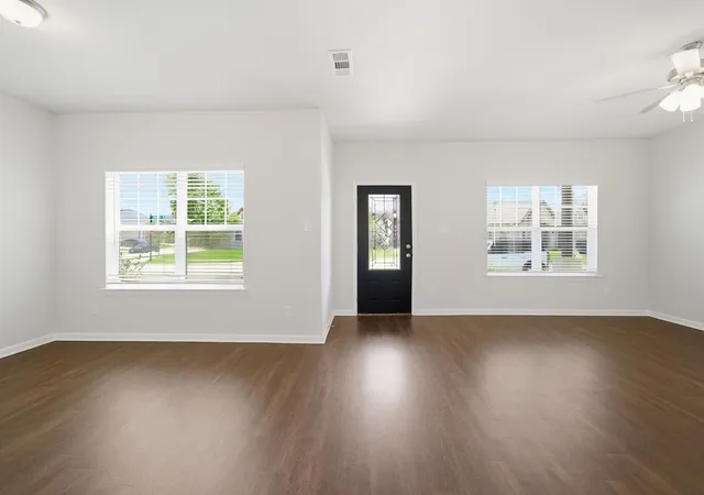 Photo 3 of Single family home for sale at 1432 Florence Ln, Celina, TX 75009 | MLS# 21302029 | Listing updated on 2026-08-22
