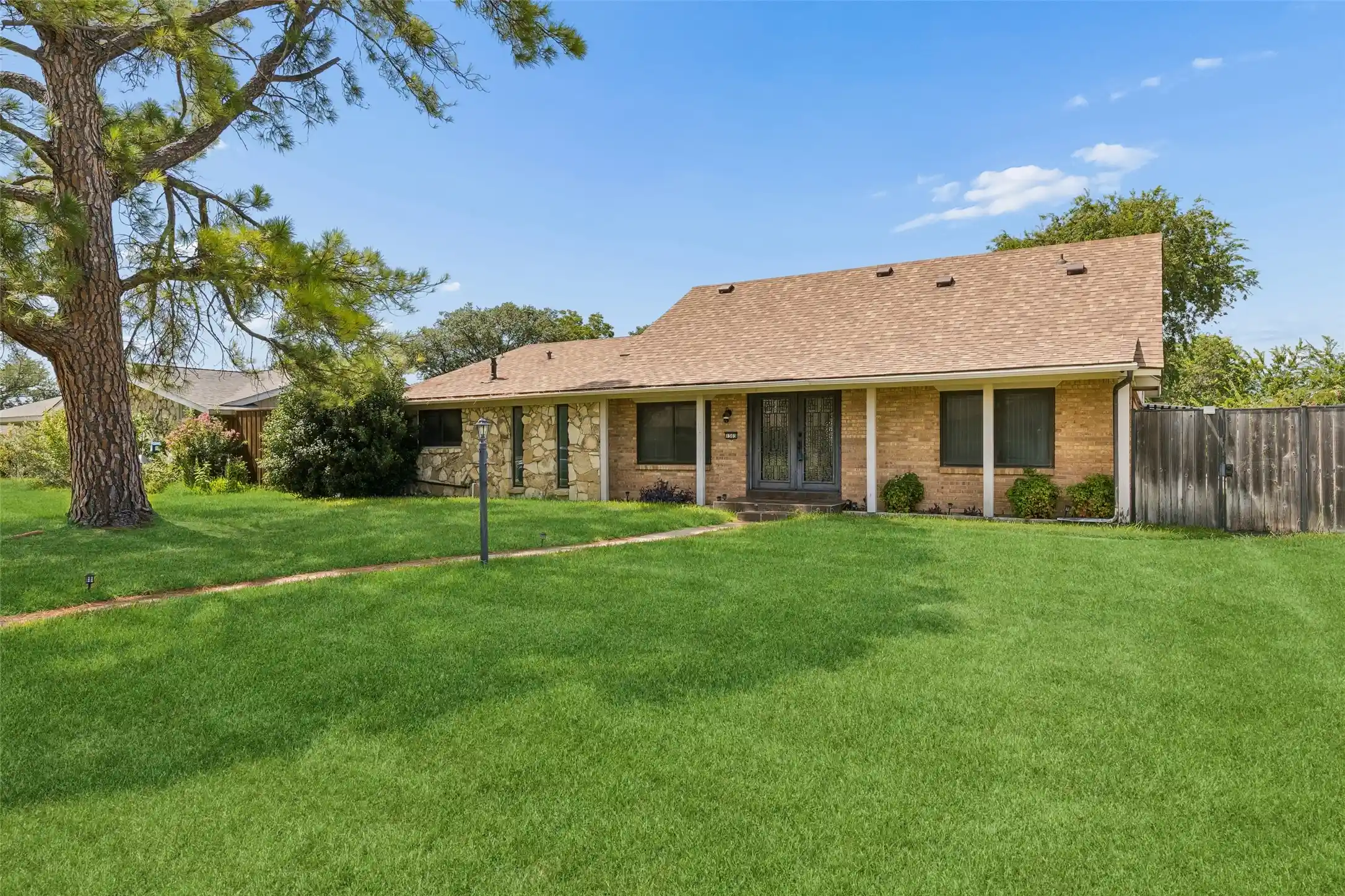 Photo 1 of Single family home for sale at 1303 Berkeley Dr, Richardson, TX 75081 | MLS# 21294919 | Listing updated on 2026-10-15