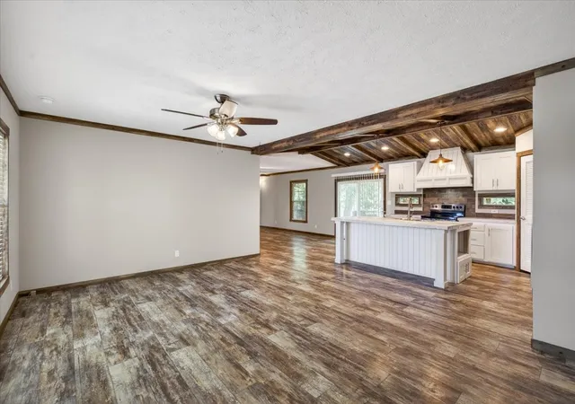 Photo 3 of Manufactured home for sale at 11079 State Hwy 198, Mabank, TX 75147 | MLS# 21302063 | Listing updated on 2026-08-25