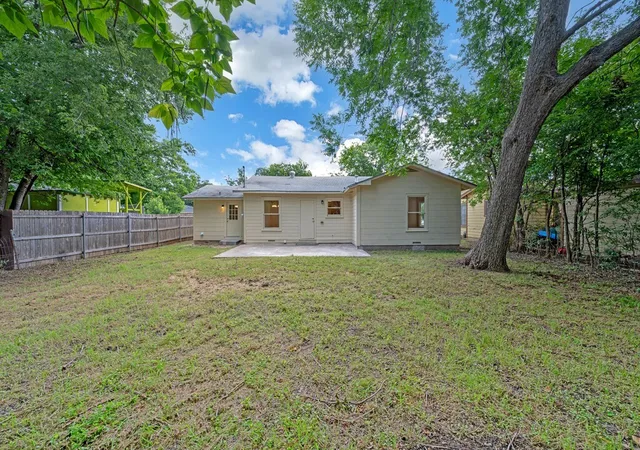 Homes for sale in Waco, TX | 1116 N 45th St, Waco, TX 76710 | MLS# 21286772