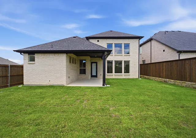 Photo 4 of Single family home for sale at 1908 Sangallo Ln, Celina, TX 75009 | MLS# 21302095 | Listing updated on 2026-08-22