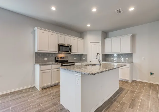 Photo 3 of Single family home for sale at 3326 Celestial Ln, Melissa, TX 75454 | MLS# 21302137 | Listing updated on 2026-08-22