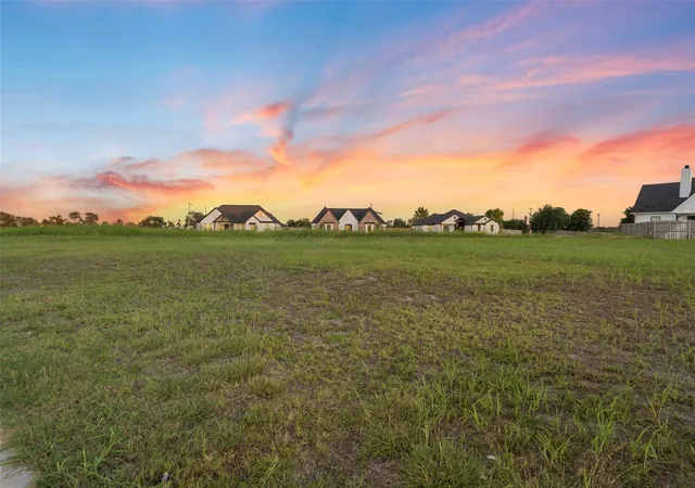 Homes for sale in Robinson, TX | 143 Cat Tail Ct, Robinson, TX 76706 | MLS# 21302101