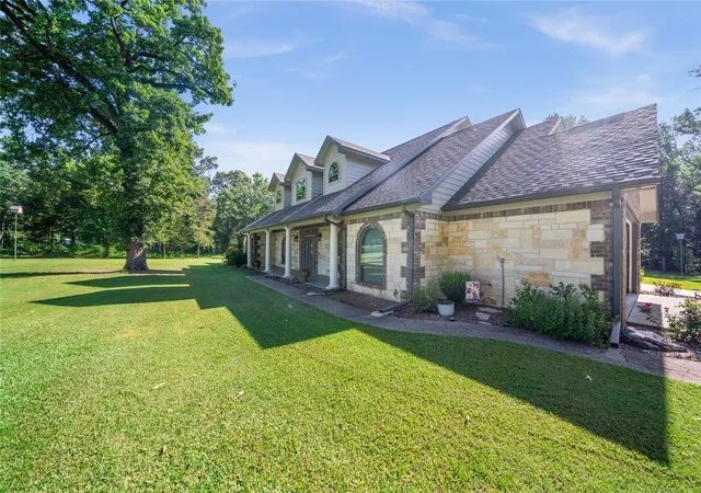 Photo 3 of Single family home for sale at 1054 County Road 4116, Quitman, TX 75783 | MLS# 21302057 | Listing updated on 2026-08-26