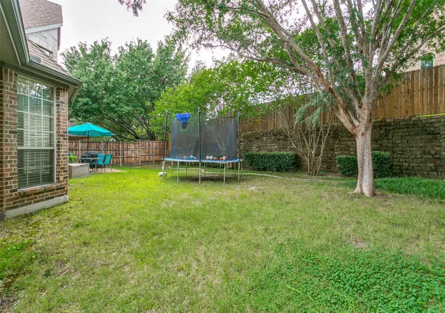 Homes for sale in Carrollton, TX | 4261 Hunt Dr, Carrollton, TX 75010 | MLS# 21302166