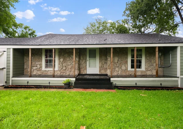 Photo 3 of Single family home for sale at 3211 Fm 779, Mineola, TX 75773 | MLS# 21290288 | Listing updated on 2026-09-25
