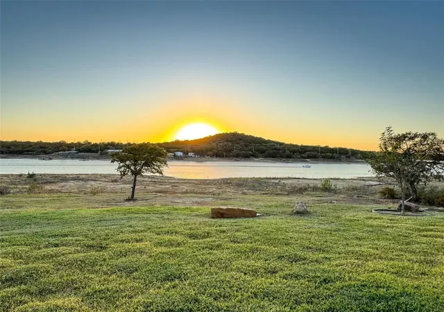 Homes for sale in Cisco, TX | 125 Overlook Dr, Cisco, TX 76437 | MLS# 21289184