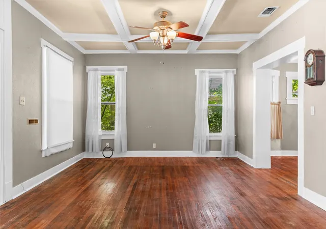 Photo 3 of Sale Pending at 2231 Hurley Ave, Fort Worth, TX 76110 | MLS# 21299253 | Listing updated on 2026-08-17