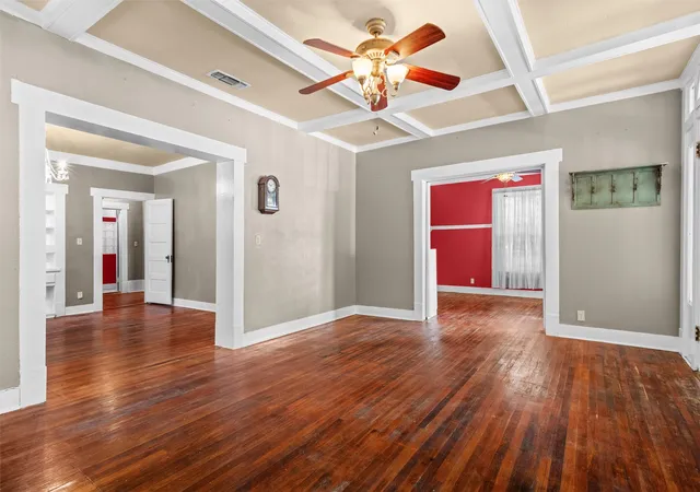 Photo 4 of Sale Pending at 2231 Hurley Ave, Fort Worth, TX 76110 | MLS# 21299253 | Listing updated on 2026-08-17