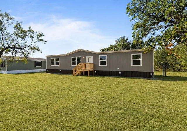 Manufactured home for sale at 189 Shady Springs Dr, Bridgeport, TX 76426 | MLS# 21301962