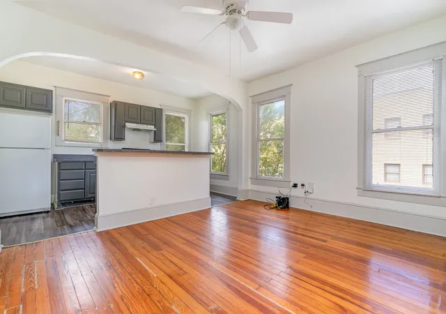 5th image of 1230 Kings Hwy, Dallas, TX 75208 | MLS# 21260393
