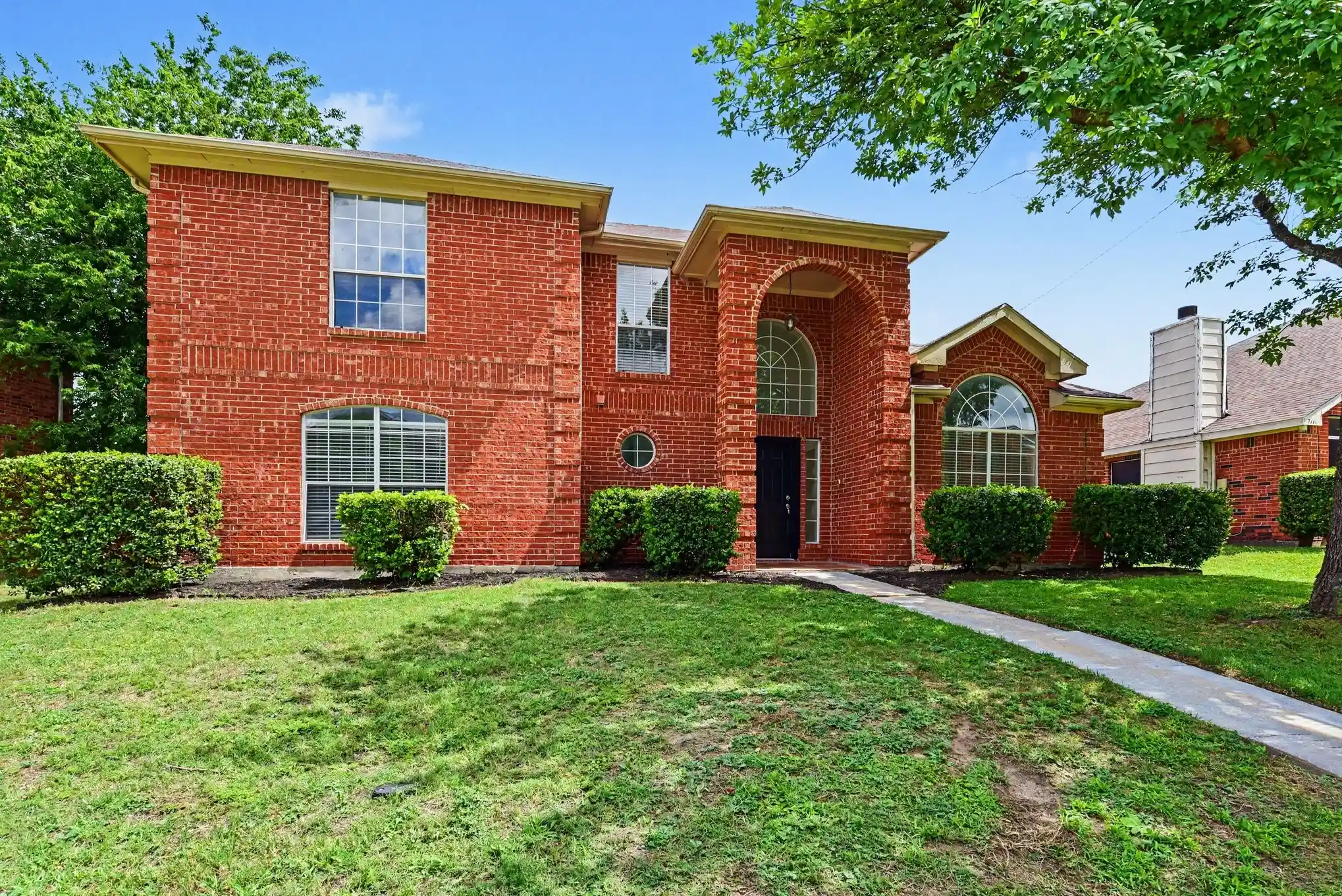 Photo 1 of Single family home for sale at 7107 Grey Dawn Ln, Dallas, TX 75227 | MLS# 21284791 | Listing updated on 2026-10-28