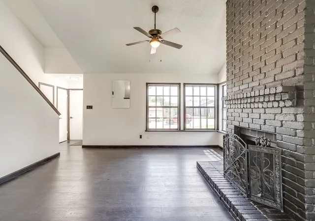 Photo 2 of Single family home for sale at 10004 Pack Saddle Trl, Fort Worth, TX 76108 | MLS# 21302610 | Listing updated on 2026-08-22