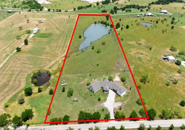 Photo 1 of Single family home for sale at 5559 Cr 4010, Decatur, TX 76234 | MLS# 21302611 | Listing updated on 2026-08-22
