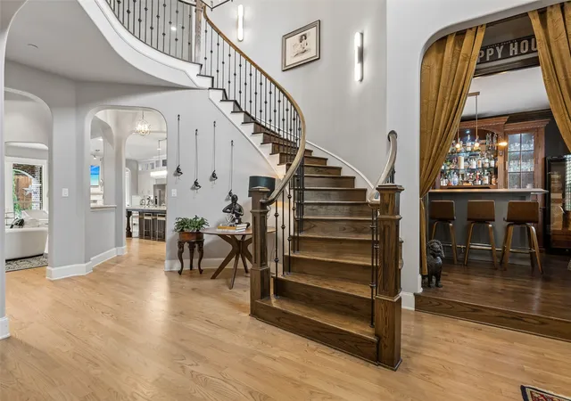 Photo 3 of Mansion for sale at 7202 Greystone Ln, Frisco, TX 75034 | MLS# 21302602 | Listing updated on 2026-10-07