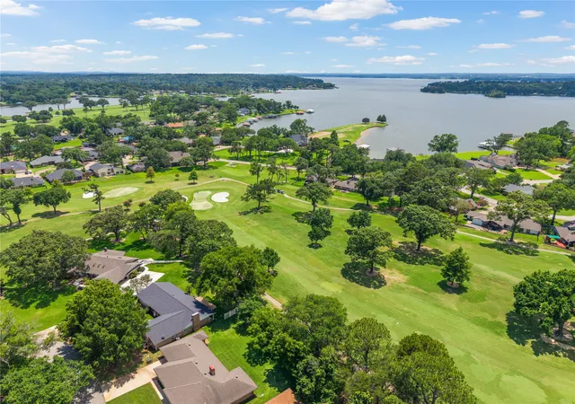 Homes for sale in Bullard, TX | 155 Fairway Dr, Bullard, TX 75757 | MLS# 21302669