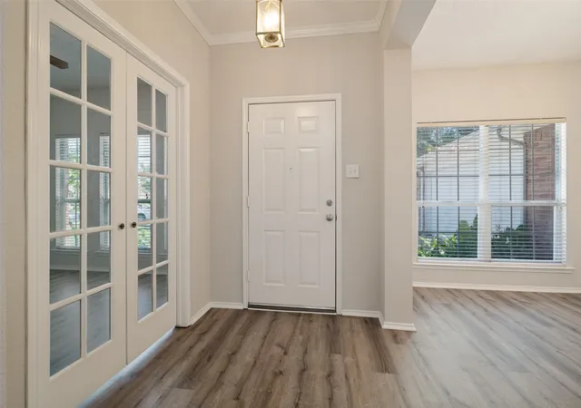 Photo 3 of Sale Pending at 7017 Travelers Xing, Rowlett, TX 75089 | MLS# 21302700 | Listing updated on 2026-08-28