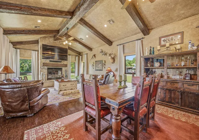 Photo 3 of House for sale at 261 Dub Ln, Poolville, TX 76487 | MLS# 21302395 | Listing updated on 2026-09-29