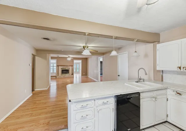 Photo 3 of Single family home for sale at 311 W 7Th St, Irving, TX 75060 | MLS# 21302586 | Listing updated on 2026-07-15