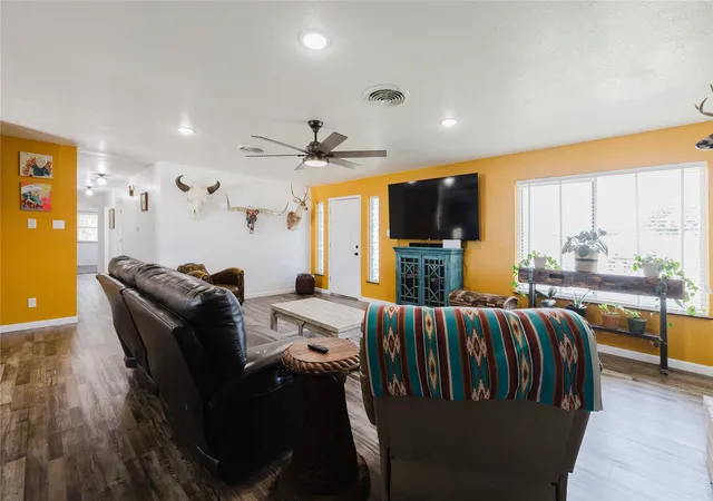 Photo 4 of Single family home for sale at 6217 Hwy 183, Cisco, TX 76437 | MLS# 21302703 | Listing updated on 2026-08-17