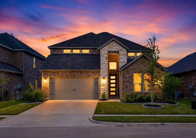 Photo 1 of Single family home for sale at 2421 Rosewood Wy, Argyle, TX 76226 | MLS# 21302775 | Listing updated on 2026-08-22