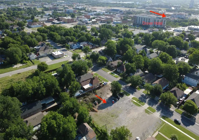 Photo 2 of Sale Pending at 2213 Clinton Ave, Fort Worth, TX 76164 | MLS# 21302359 | Listing updated on 2026-10-03