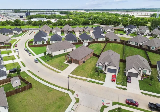 Homes for sale in Red Oak, TX | 544 Erin Hills Dr, Red Oak, TX 75154 | MLS# 21302815