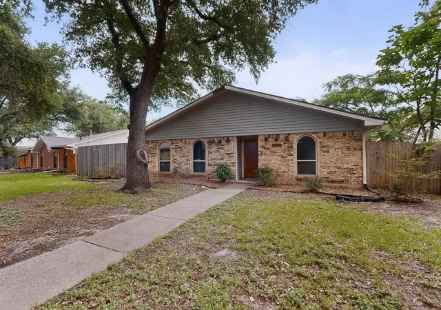 Photo 1 of Sale Pending at 4329 Thicket Dr, Garland, TX 75043 | MLS# 21296608 | Listing updated on 2026-07-16