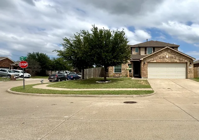 Photo 1 of Single family home for sale at 1100 Port Wy, Crowley, TX 76036 | MLS# 21302692 | Listing updated on 2026-10-06