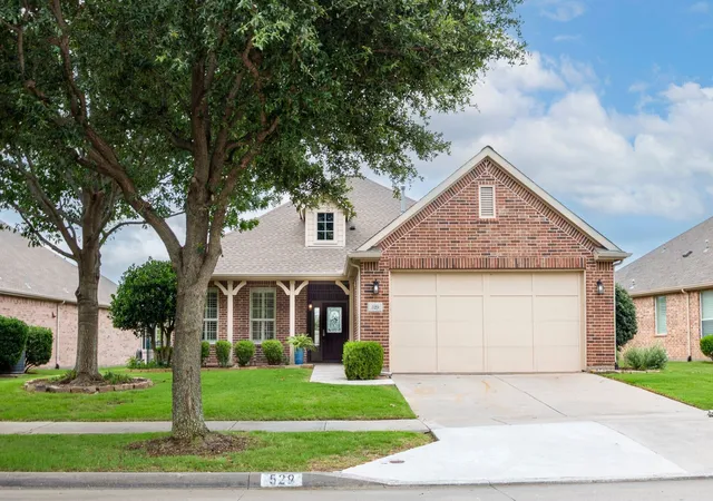 Photo 1 of Single family home for sale at 529 Burnswick Isles Wy, Frisco, TX 75036 | MLS# 21302926 | Listing updated on 2026-08-17