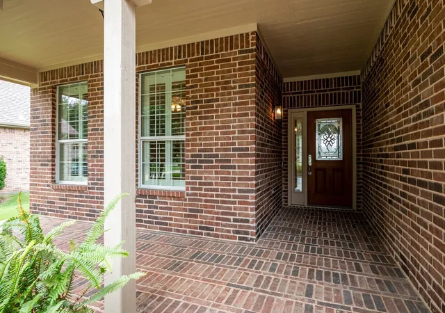 Photo 2 of Single family home for sale at 529 Burnswick Isles Wy, Frisco, TX 75036 | MLS# 21302926 | Listing updated on 2026-08-17