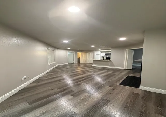 Photo 3 of Townhouse for sale at 2304 Balsam Dr #E107, Arlington, TX 76006 | MLS# 21300283 | Listing updated on 2026-08-22