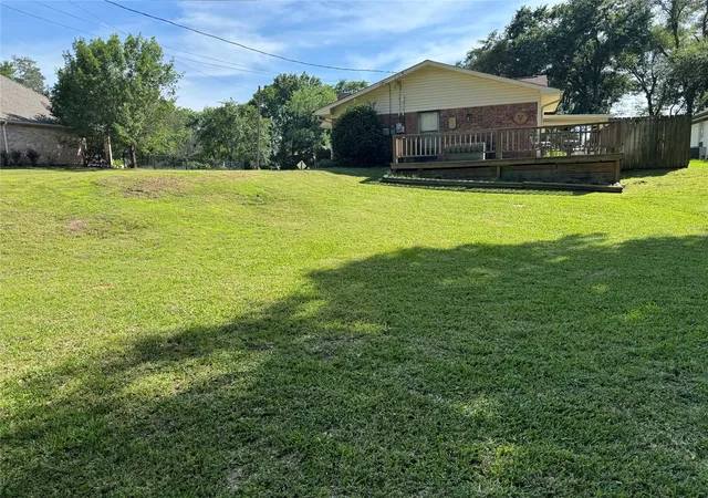 Homes for sale in Kemp, TX | 10725 Legg Dr, Kemp, TX 75143 | MLS# 21299684