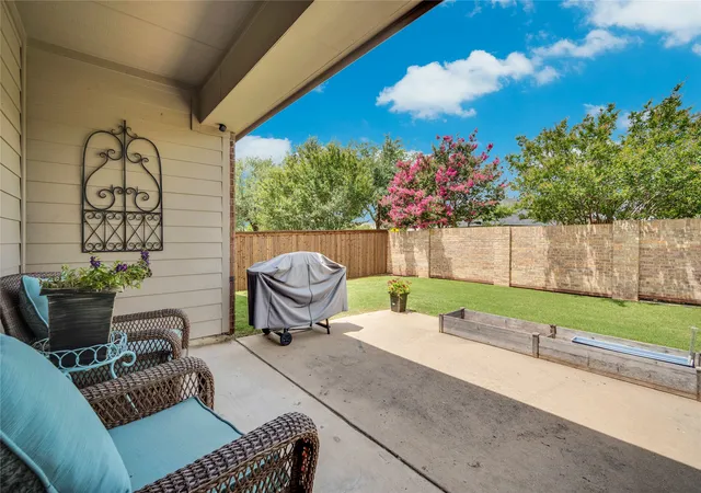 Photo 2 of Single family home for sale at 149 Valley Ranch Dr, Waxahachie, TX 75165 | MLS# 21293018 | Listing updated on 2026-08-04
