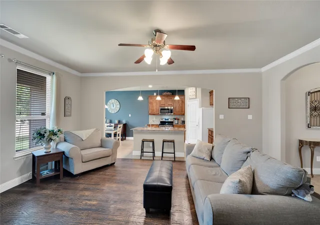 Photo 3 of Single family home for sale at 149 Valley Ranch Dr, Waxahachie, TX 75165 | MLS# 21293018 | Listing updated on 2026-08-04