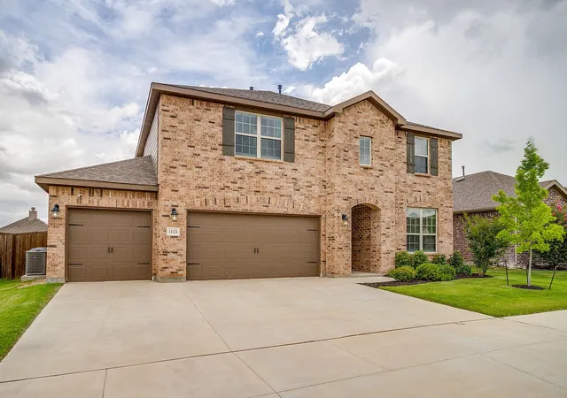 Homes for sale in Haslet, TX | 14124 Cassiopeia Dr, Haslet, TX 76052 | MLS# 21302527