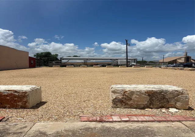 Photo 1 of Land for sale at Tbd Hwy 36, Rogers, TX 76569 | MLS# 21303024 | Listing updated on 2026-08-22