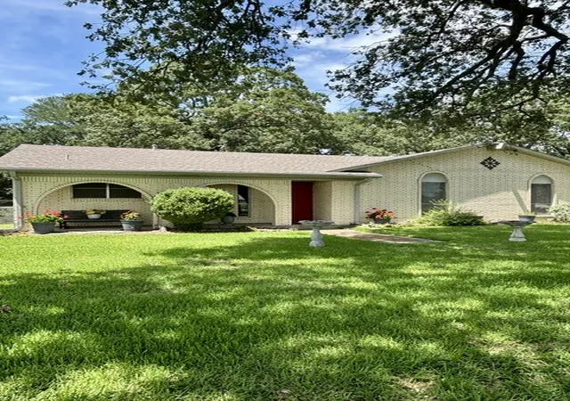 Photo 2 of Single family home for sale at 3912 Fm 2324, Emory, TX 75440 | MLS# 21301757 | Listing updated on 2026-10-06