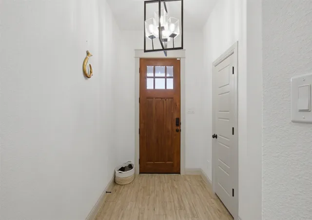 Photo 3 of Single family home for sale at 924 Rodgers Ave, Godley, TX 76044 | MLS# 21301308 | Listing updated on 2026-08-22