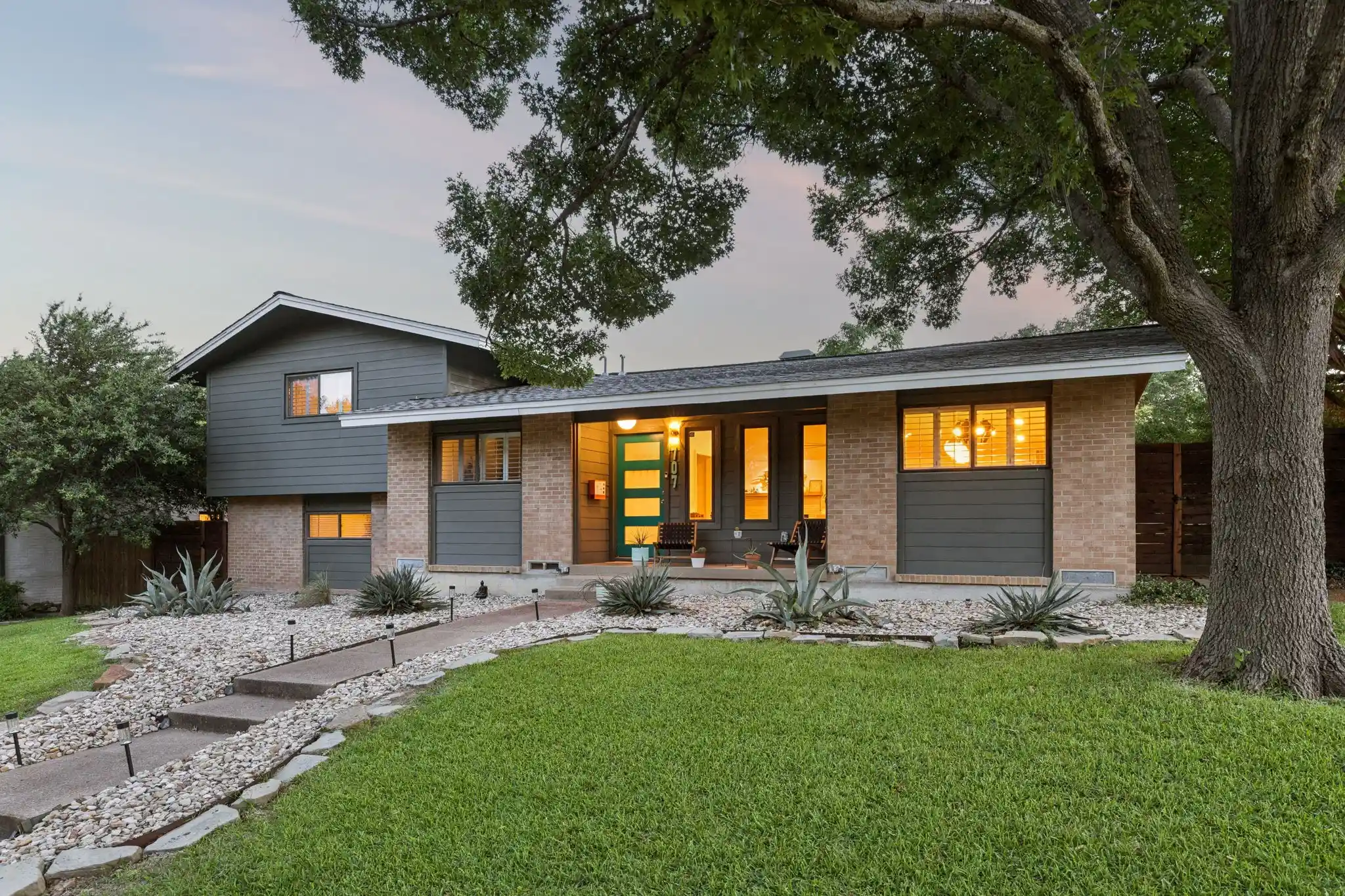 Photo 1 of Single family home for sale at 707 Bondstone Dr, Dallas, TX 75218 | MLS# 21302345 | Listing updated on 2026-10-21