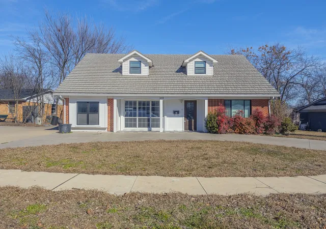 Photo 1 of Single family home for sale at 109 W Marguerita Dr, Garland, TX 75040 | MLS# 21303120 | Listing updated on 2026-08-22