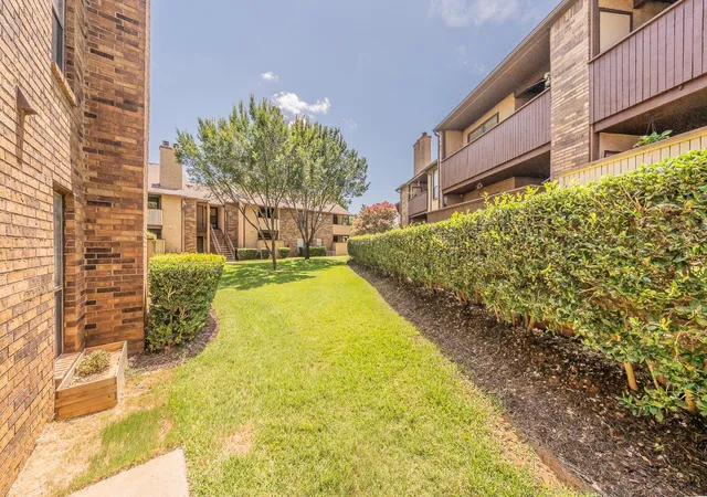 Photo 2 of Condo for sale at 1204 Harwell Dr #2114, Arlington, TX 76011 | MLS# 21303177 | Listing updated on 2026-09-26