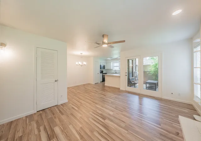 Photo 4 of Condo for sale at 1204 Harwell Dr #2114, Arlington, TX 76011 | MLS# 21303177 | Listing updated on 2026-09-26