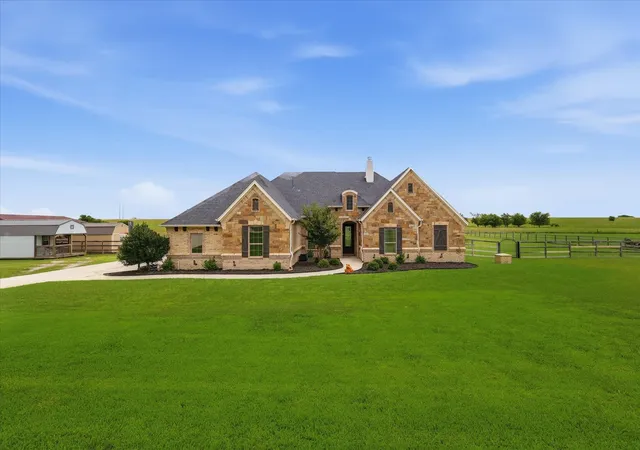 Homes for sale in Decatur, TX | 160 Vista Ridge Dr N, Decatur, TX 76234 | MLS# 21280717