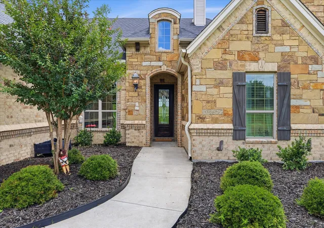 Homes for sale in Decatur, TX | 160 Vista Ridge Dr N, Decatur, TX 76234 | MLS# 21280717