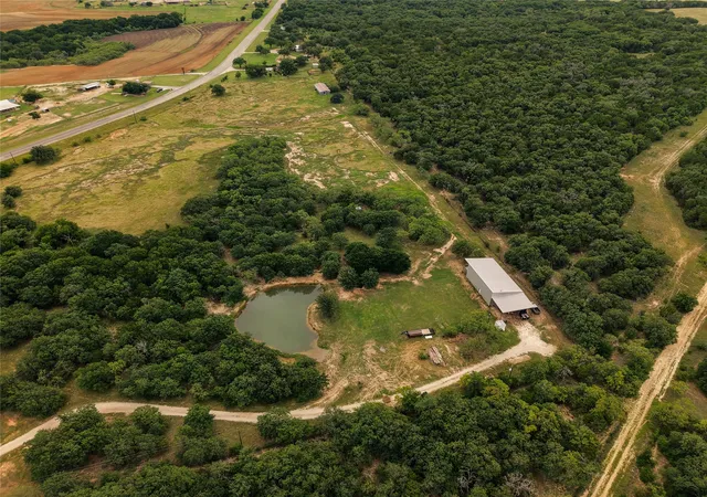 Homes for sale in Lipan, TX | 10405 Lipan Hwy, Lipan, TX 76462 | MLS# 21303074