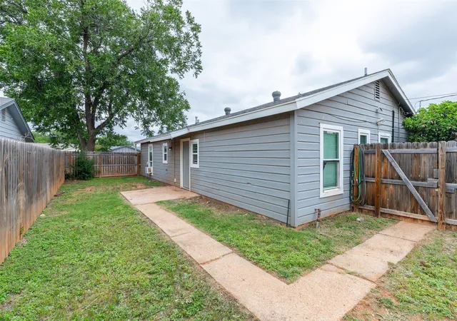 Photo 39 of Sale Pending at 4701 S 5Th St, Abilene, TX 79605 | MLS# 21282976 | Listing updated on 2026-09-03