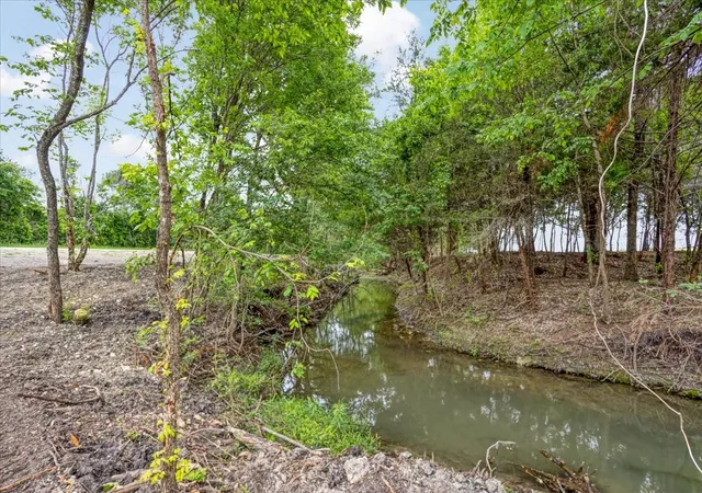 3rd image of 000 Jameson, Van Alstyne, TX 75495 | MLS# 21303253