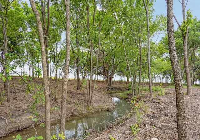 4th image of 000 Jameson, Van Alstyne, TX 75495 | MLS# 21303253